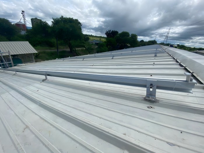 Aluminum Solar Roof Mounting System